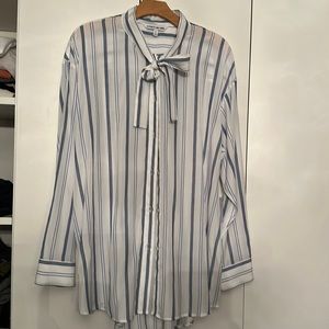 New pretty blouse!! Spring!